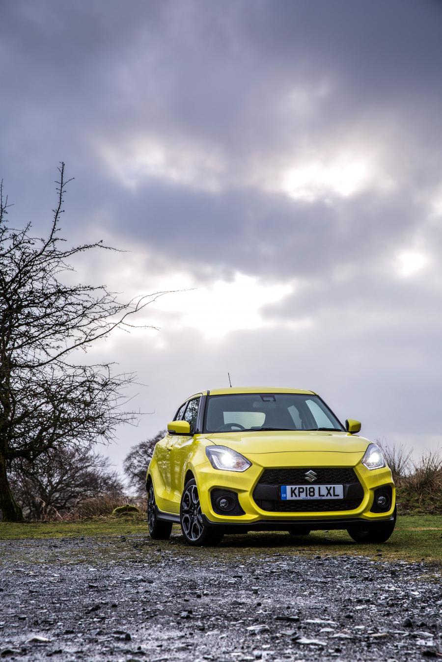  Suzuki Swift Sport 2018 года  (UK) (фото 9 из 40)